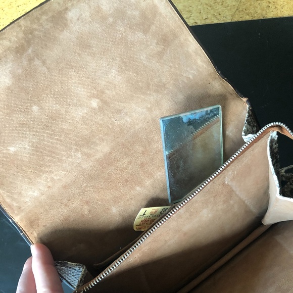 Vintage Snake Skin Clutch Purse - Picture 3 of 16